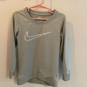 Nike girls dri-fit long sleeve (2)